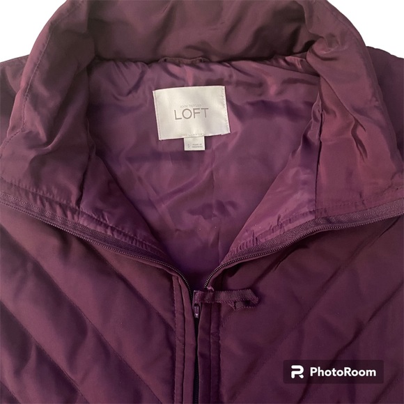 LOFT Quilted Vest Burgundy Small - Picture 4 of 8